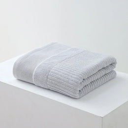 Serviette de bain pour adulte