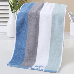 Serviette  de bain douce pour bébé