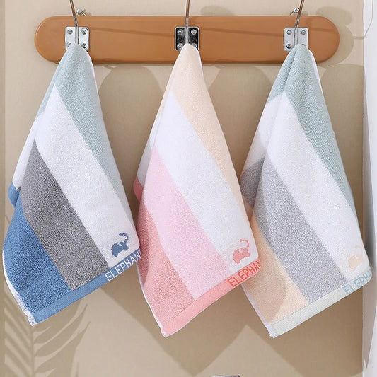 Serviette  de bain douce pour bébé
